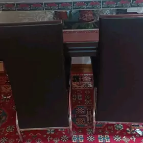 Стол со стульями. Срочно