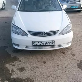 Toyota Camry 2003