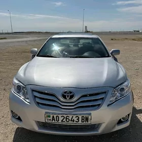 Toyota Camry 2010