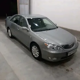 Toyota Camry 2005