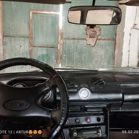 Lada 2104 1980