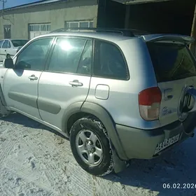 Toyota RAV4 2001