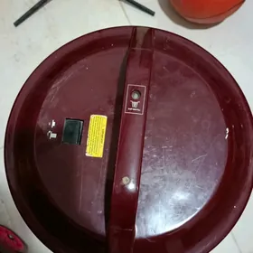 пылесос/polisos