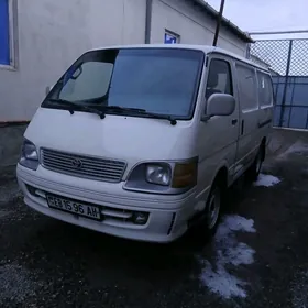 Toyota Hiace 2002