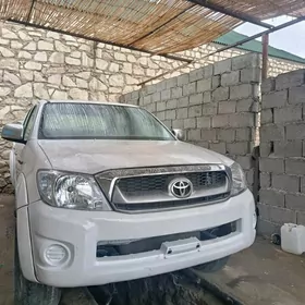 Toyota Hilux 2005