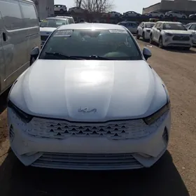 Kia K5 2022