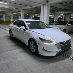 Hyundai Sonata 2021