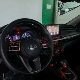Kia Forte 2019