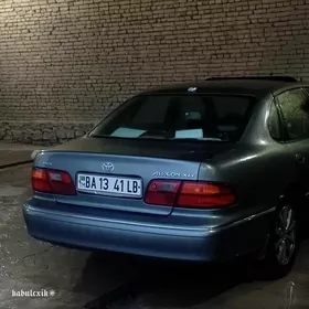 Toyota Avalon 1999