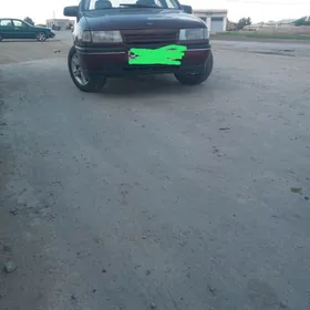 Opel Vectra 1990