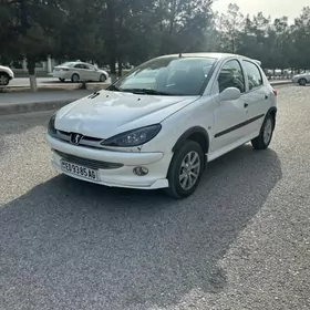 Peugeot 206 2010