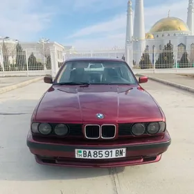 BMW 525 1989