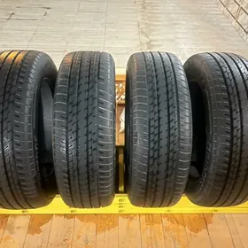 225 60 18 bridgestone