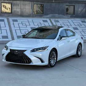 Lexus ES 350 2022