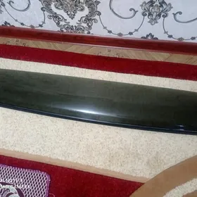 козырек люк хайландр 2012