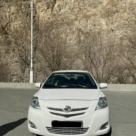 Toyota Yaris 2007