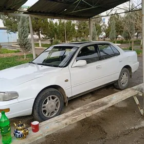 Toyota Camry 1992