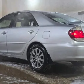 Toyota Camry 2003