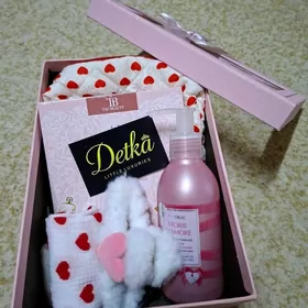 Sowgat gyz-gelin üçin