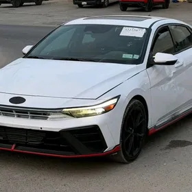 Hyundai Elantra 2025