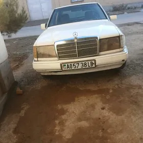 Mercedes-Benz 230E 1991