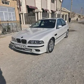 BMW E39 2002