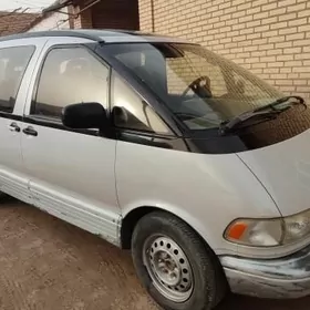 Toyota Previa 1993