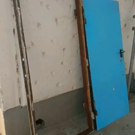 Дверь железная 208×96