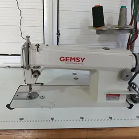 швейная машинка