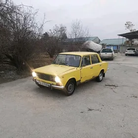 Lada 2104 1983