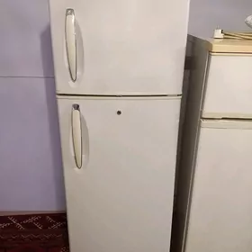 Holodilnik/Холодильник