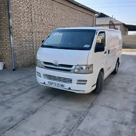 Toyota Hiace 2007