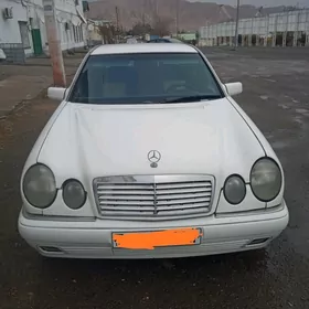 Mercedes-Benz E280 1996