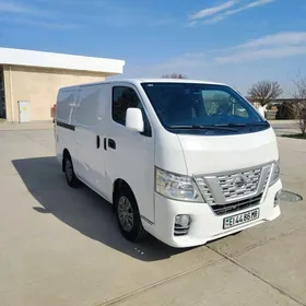 Nissan Urvan 2020