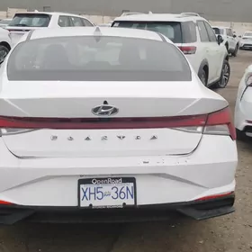 Hyundai Elantra 2021