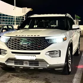 Ford Explorer 2021