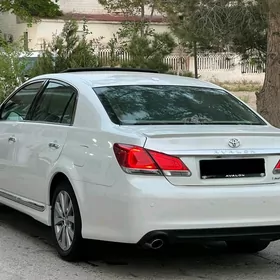 Toyota Avalon 2011