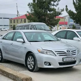 Toyota Camry 2010