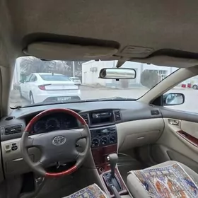 Toyota Corolla 2003