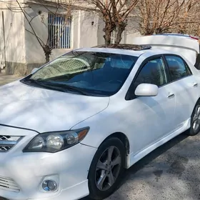 Toyota Corolla 2012