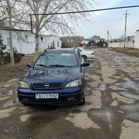 Opel Astra 2000