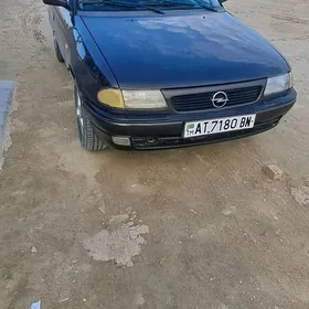 Opel Astra 1996