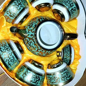 Набор чайник с пиалами