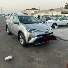 Toyota RAV4 2016