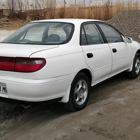 Toyota Carina 1993