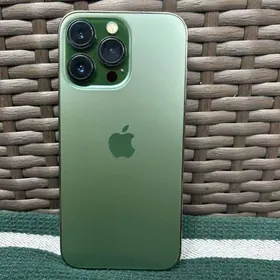 iphone 13 pro yashyl