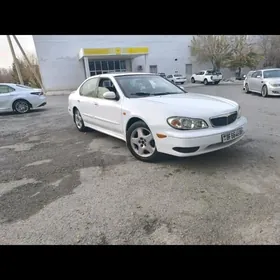 Infiniti I30 2001