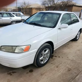 Toyota Camry 1999