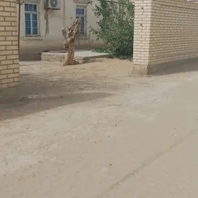 Kwartrant berilýär