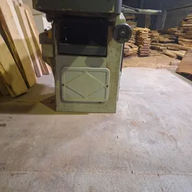 работник подсобник